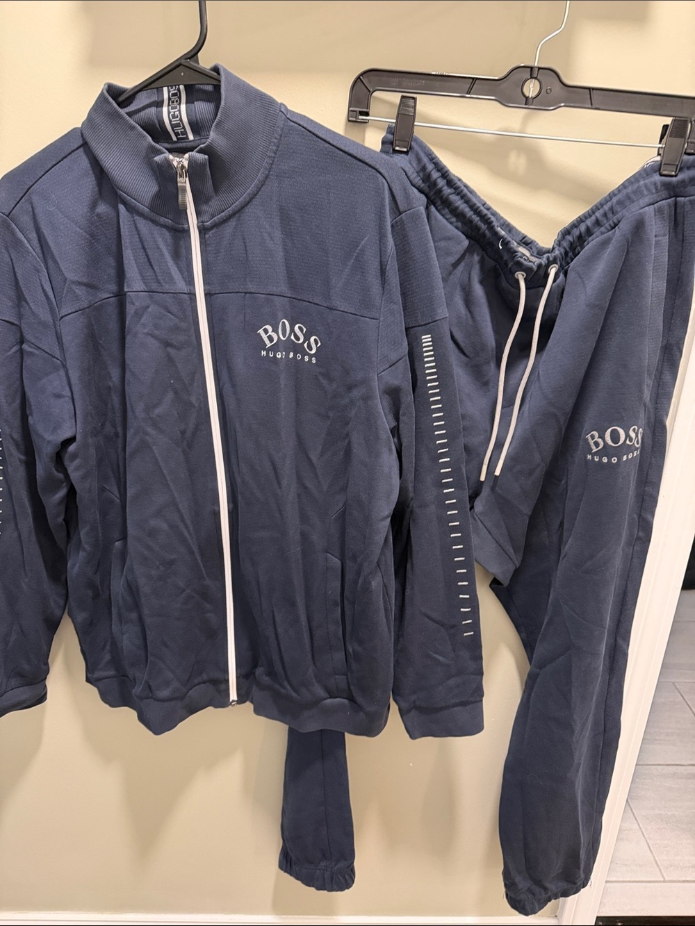 Hugo Boss 2 Piece Sweatsuit Blue size 2XL